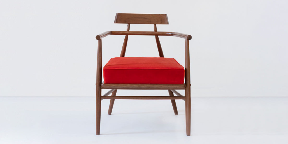 Predictor Armchair
